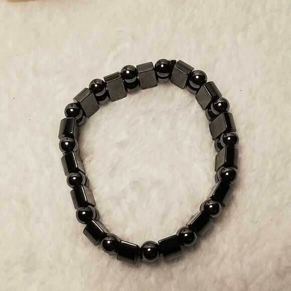 Gray Magnetic Bracelet  - Picture 6 of 6